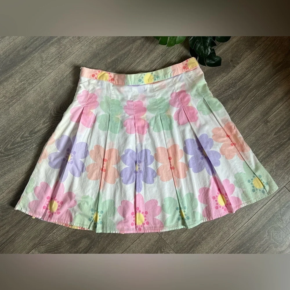 Honey punch pleated pastel floral skirt.